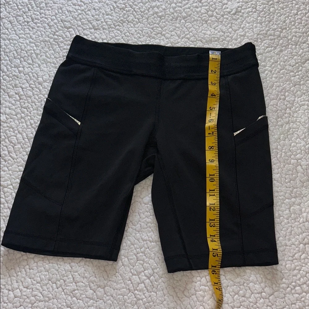 lululemon athletica Midnight Black Athletic Shorts - Picture 4 of 10